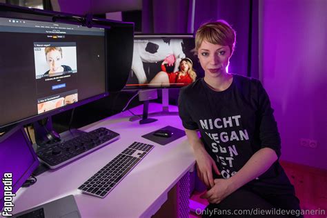 diewildeveganerin leaks|DiewildeVeganerin Porn Videos